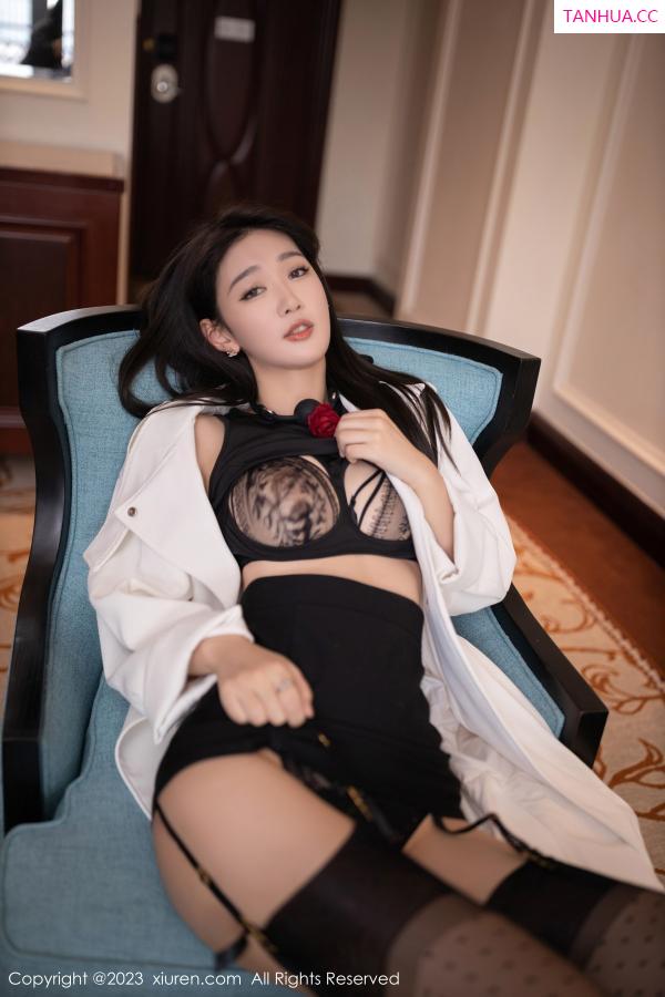 唐安琪  [XiuRen]高清写真图 2023.01.03 No.6079 唐安琪 情趣美腿第22张图片